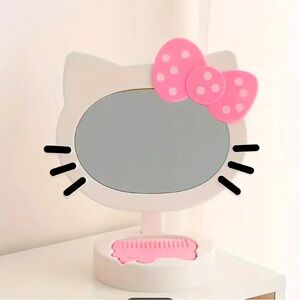 NWT HELLO KITTY MIRROR W/ COMB
